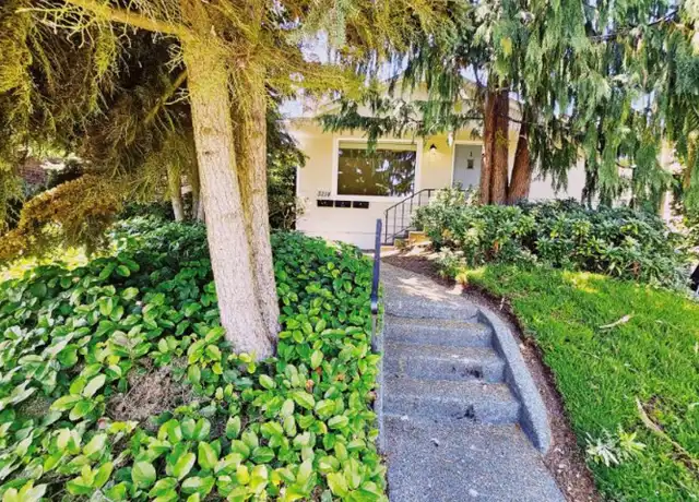 Property at 3214 Rockefeller Ave Unit 1, Everett, WA, 98201, 1 bed, 1 bath, [object Object]