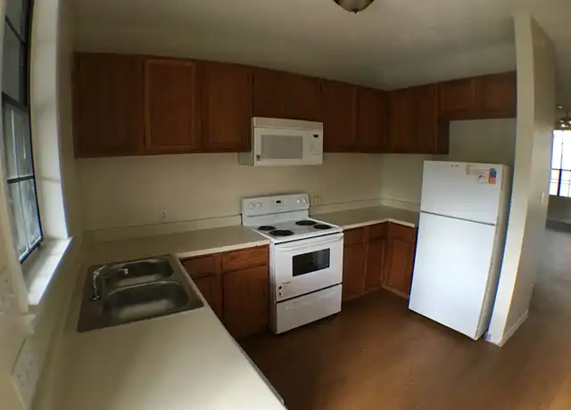 Property at 2300 Leon St #204, Austin, TX, 78705, 2 beds, 2.5 baths, [object Object]