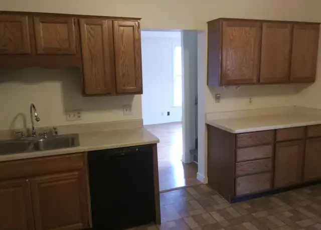 Property at 119 S 2nd St Unit 119, Evansville, WI, 53536, 1 bed, 1 bath, [object Object]