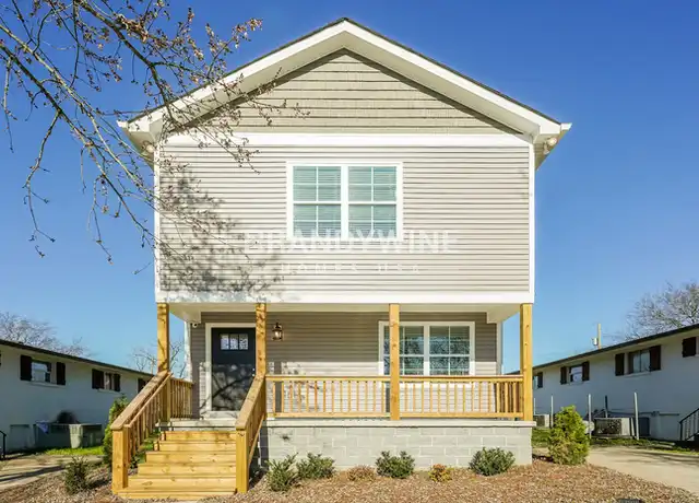 Property at 558 Small St, Gallatin, TN, 37066, 3 beds, 3 baths, [object Object]