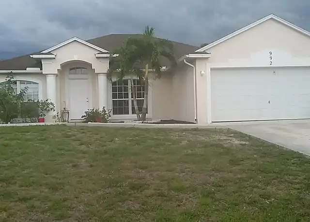 Property at 992 SW McComkle Ave, Port Saint Lucie, FL, 34953, 4 beds, 2 baths, [object Object]