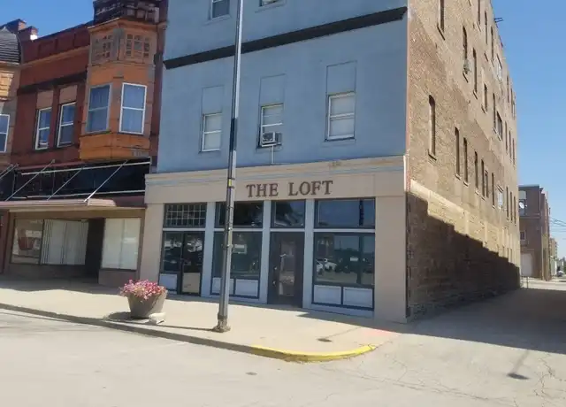Property at 134 Marquette St Unit 301, La Salle, IL, 61301, 2 beds, 1 bath, [object Object]