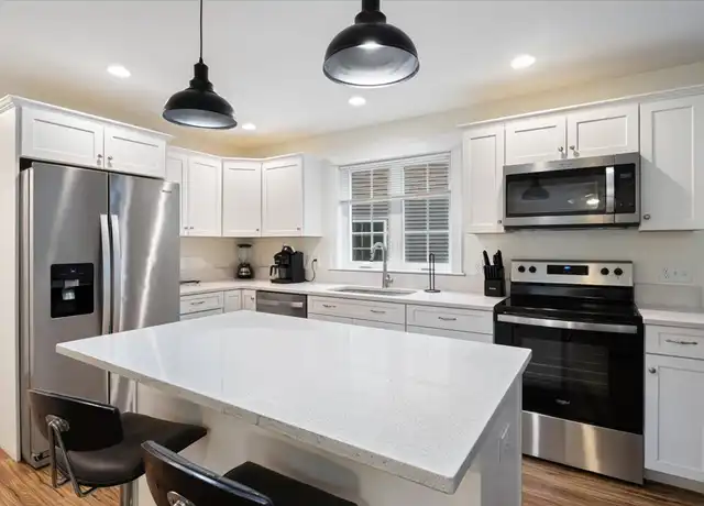 Property at 2 Faith Ln, Old Orchard Beach, ME, 04064, 3 beds, 2.5 baths, [object Object]