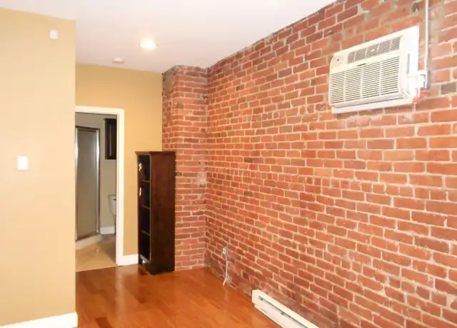 Property at 98 Knight St Unit 1, Providence, RI, 02909, 1 bed, 1 bath, [object Object]