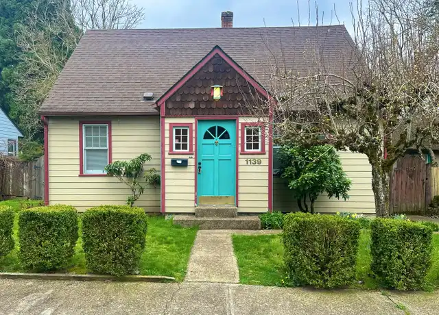Property at 1139 NW Elm St, McMinnville, OR, 97128, 3 beds, 2 baths, [object Object]