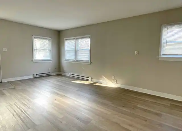 Property at 5522 Walnut St, Harrisburg, PA, 17109, 2 beds, 1 bath, [object Object]