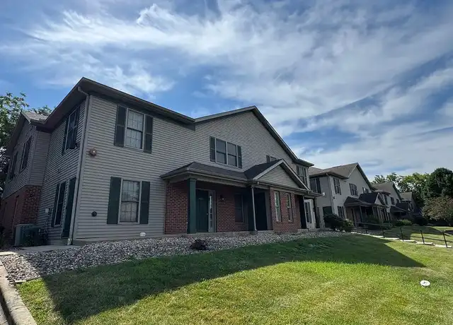 Property at Savannah Meadows - 751 W Joan Ct, Peoria, IL, 61614, 1 bed, 1 bath, [object Object]