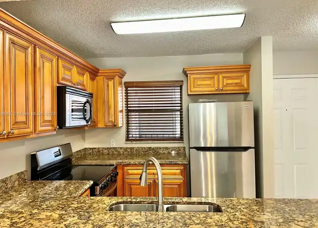 Property at 1620 Balfour Point Dr Unit G, West Palm Beach, FL, 33411, 2 beds, 2 baths, [object Object]