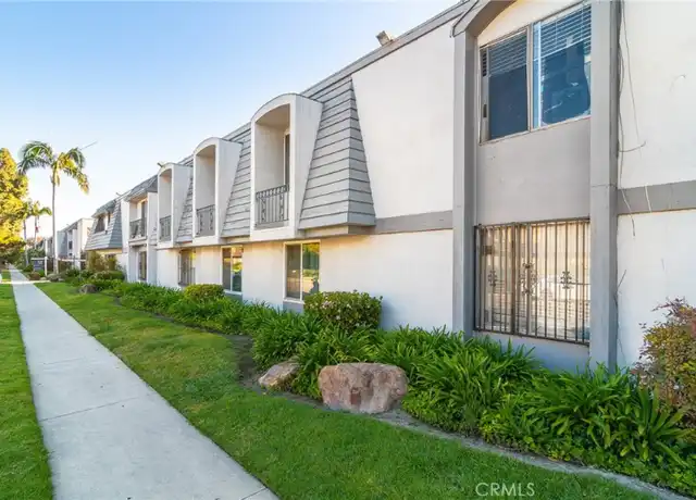 Property at 5530 Ackerfield Ave, Long Beach, CA, 90805, 1 bed, 1 bath, [object Object]