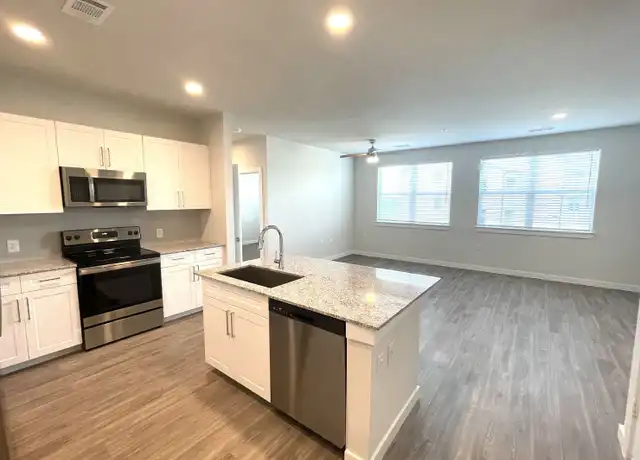 Property at 295 County Road 138 Unit 1157, Hutto, TX, 78634, 2 beds, 2 baths, [object Object]