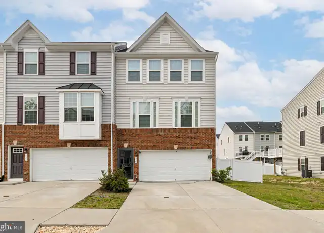 Property at 530 View Point Way, Fredericksburg, VA, 22405, 4 beds, 3.5 baths, [object Object]