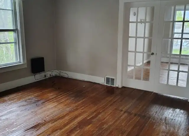 Property at 226 State St Unit 2, Auburn, NY, 13021, 3 beds, 1 bath, [object Object]