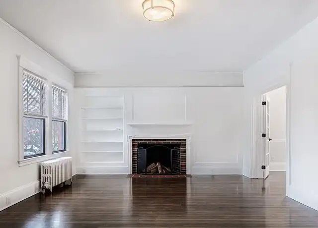 Property at 12 Eaton Ct, Wellesley, MA, 02481, 4 beds, 2.5 baths, [object Object]