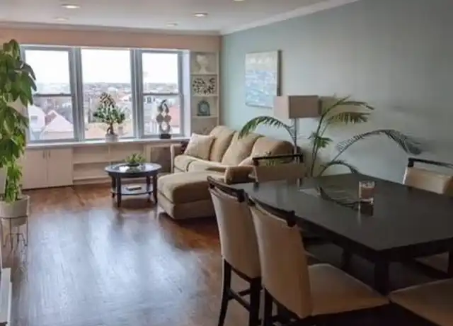 Property at 1 E Broadway Apt 5C, Long Beach, NY, 11561, 1 bed, 1 bath, [object Object]