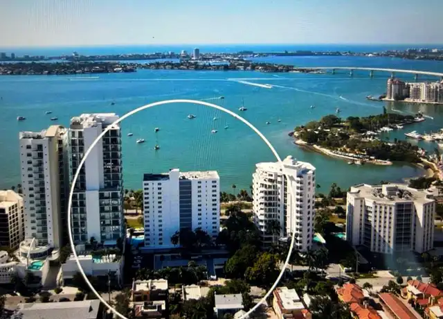 Property at 555 S Gulfstream Ave #405, Sarasota, FL, 34236, 3 beds, 2 baths, [object Object]
