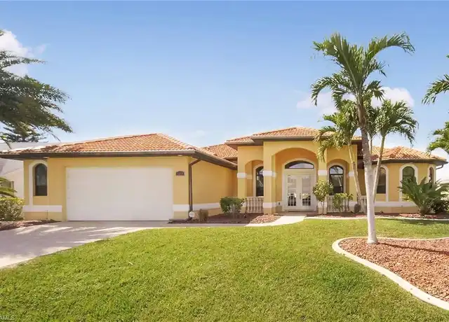 Property at 2818 SE 6th Ave, Cape Coral, FL, 33904, 3 beds, 2.5 baths, [object Object]