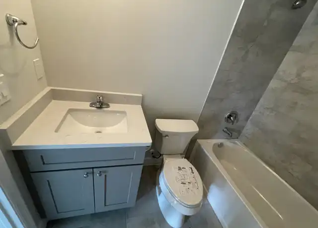Property at 1417 Gleason Pkwy, Cape Coral, FL, 33914, 3 beds, 2 baths, [object Object]