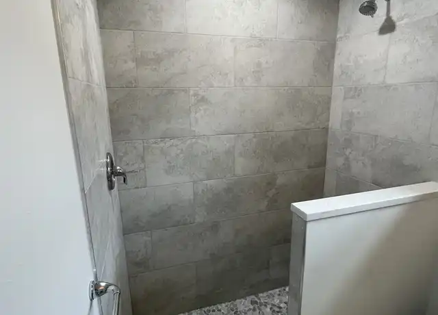 Property at 1417 Gleason Pkwy, Cape Coral, FL, 33914, 3 beds, 2 baths, [object Object]