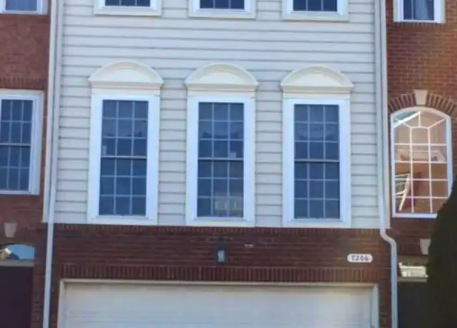 Property at 7206 Fair Oak Dr, Hanover, MD, 21076, 3 beds, 3.5 baths, [object Object]