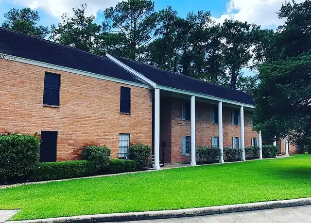 Property at 3700 Pine Manor Ln, Dickinson, TX, 77539, 2 beds, 1 bath, [object Object]