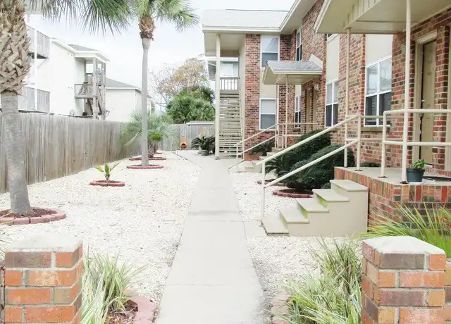 Property at 363 Bluefish Dr, Fort Walton Beach, FL, 32548, 1 bed, 1.5 baths, [object Object]