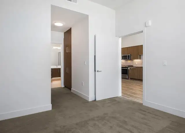 Photo of 1355 El Camino Real, Redwood City, CA 94063