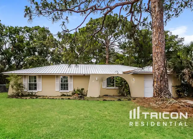 Property at 5058 Silk Oak Dr, Sarasota, FL, 34232, 3 beds, 1.5 baths, [object Object]
