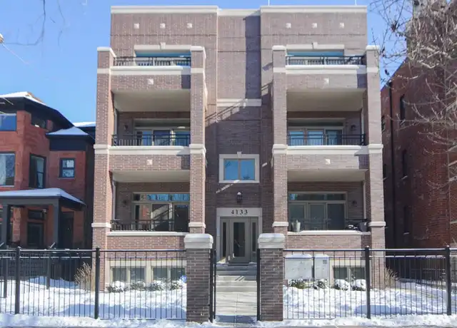 Property at 4131 N Kenmore Ave Unit NA8, Chicago, IL, 60613, 3 beds, 2.5 baths, [object Object]