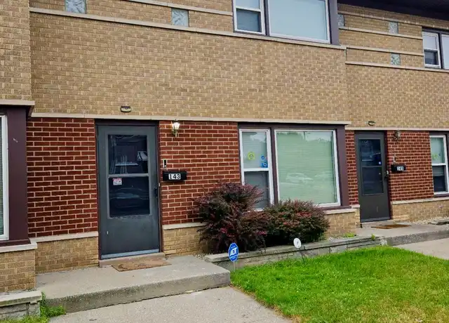 Property at 143 157th St Unit 143, Calumet City, IL, 60409, 2 beds, 1 bath, [object Object]