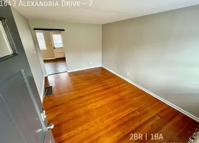 Property at 1643 Alexandria Dr Unit 7, Lexington, KY, 40504, 2 beds, 1 bath, [object Object]