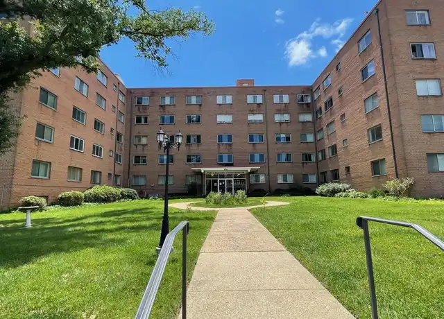 Property at 614 Sligo Ave, Silver Spring, MD, 20910, 1 bed, 1 bath, [object Object]