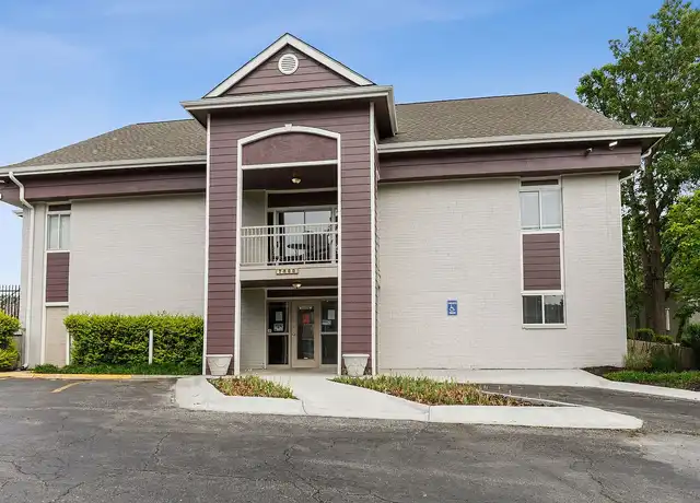Property at Eastwood Crossings - 7000 Crabapple Ln, Kansas City, MO, 64129, 1 bed, 1 bath, [object Object]