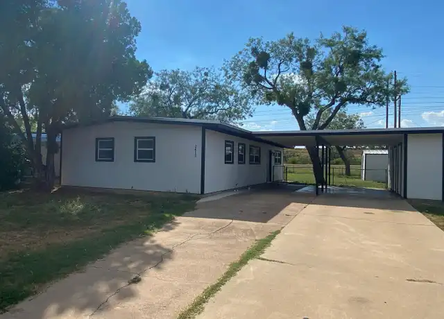 Property at 2412 Field St, San Angelo, TX, 76901, 3 beds, 1.5 baths, [object Object]