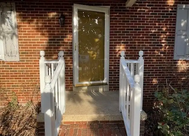 Property at 313 Ruthers Rd, Bon Air, VA, 23235, 2 beds, 2 baths, [object Object]