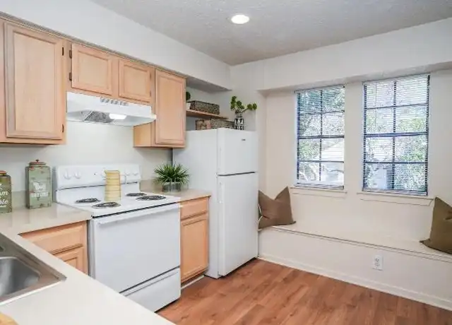 Property at 340 Arbor Dr, Ridgeland, MS, 39157, 1 bed, 1 bath, [object Object]