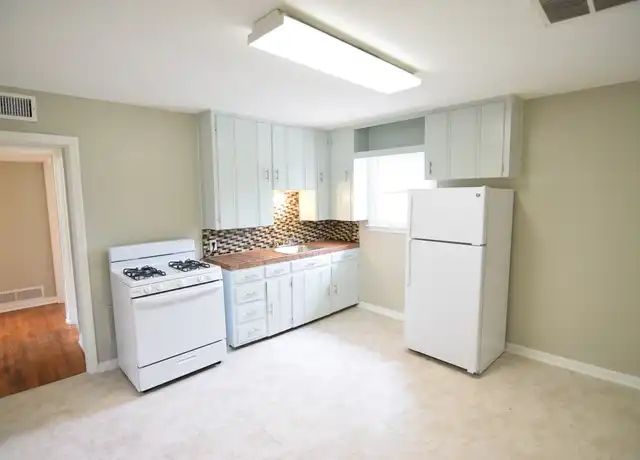 Property at 1608 S 37th St, Temple, TX, 76504, 2 beds, 1 bath, [object Object]