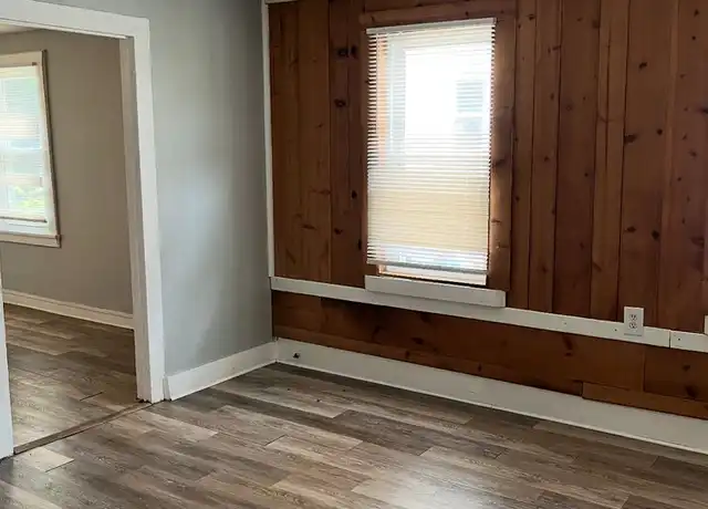 Property at 52 Locust St Unit 5, Buffalo, NY, 14204, 1 bed, 1 bath, [object Object]