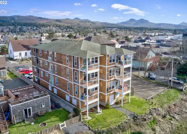 Property at 224 N Holladay Dr #301, Seaside, OR, 97138, 2 beds, 2 baths, [object Object]