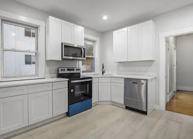 Property at 151 Mountain Ave Unit 2, Revere, MA, 02151, 3 beds, 1 bath, [object Object]