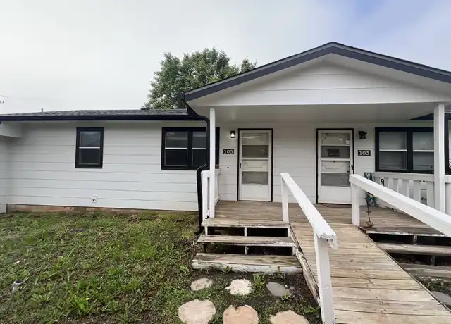 Property at 105 N 3rd St, Conway Springs, KS, 67031, 2 beds, 1 bath, [object Object]