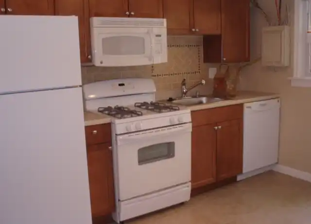 Property at 1559 19th St N Unit 1559-3, Arlington, VA, 22209, 1 bed, 1 bath, [object Object]