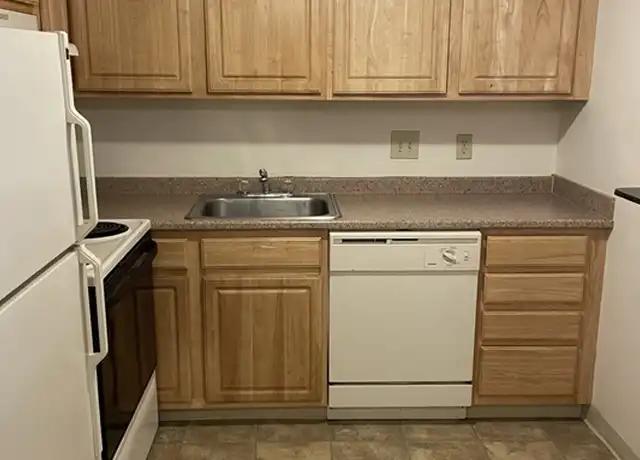 Property at 50 Cambridge Rd Unit 117, Woburn, MA, 01801, 1 bed, 1 bath, [object Object]