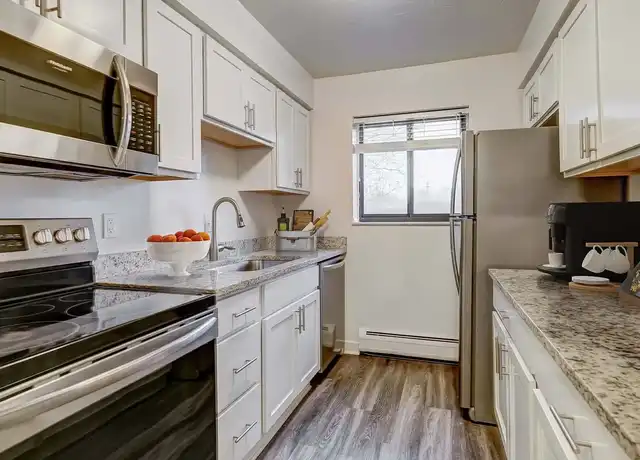 Property at Linden House - 3303 Linden Rd, Rocky River, OH, 44116, 1-2 bed, 1-1.5 bath, [object Object]