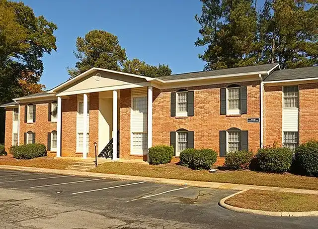 Property at Woodland Village - 2221 Bush River Rd, Columbia, SC, 29210, 2 beds, 1.5 baths, [object Object]