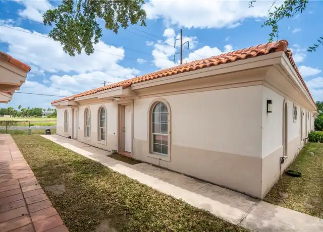 Property at 604 Buena Vista Dr Unit F, Weslaco, TX, 78596, 2 beds, 2 baths, [object Object]