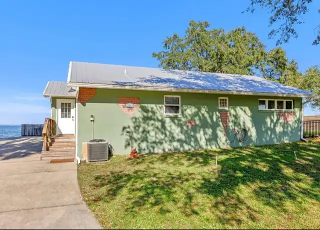 Property at 3420 Lake Harney Cir, Geneva, FL, 32732, 2 beds, 1.5 baths, [object Object]