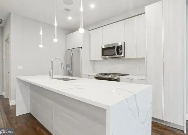 Property at 1630 Cambridge St Unit B, Philadelphia, PA, 19130, 3 beds, 3 baths, [object Object]
