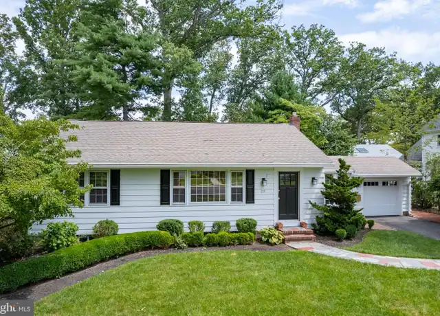 Property at 311 Peyton Ave, Haddonfield, NJ, 08033, 3 beds, 1 bath, [object Object]