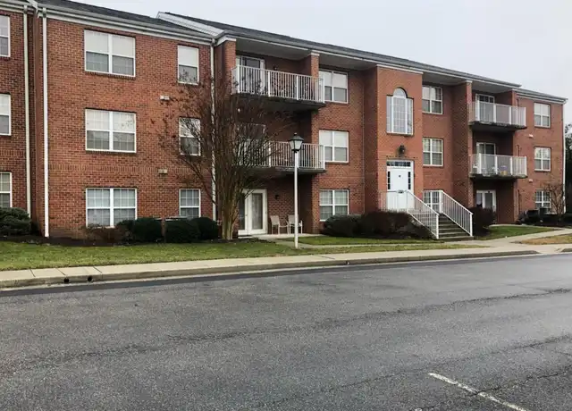 Property at 101 Morgnec Rd, Chestertown, MD, 21620, 1 bed, 1 bath, [object Object]