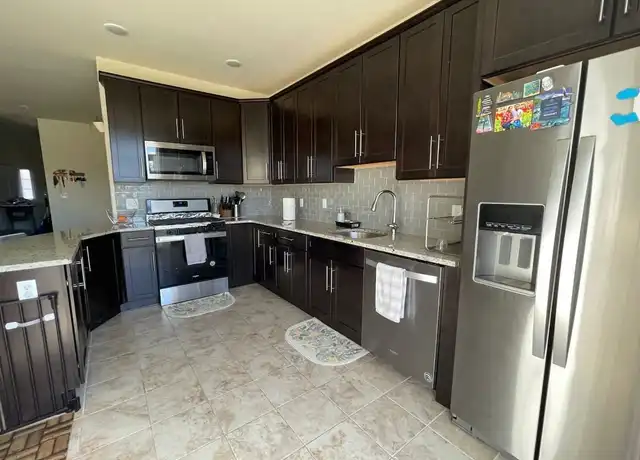 Property at 3 Flagger Ln, Trenton, NJ, 08619, 3 beds, 4 baths, [object Object]